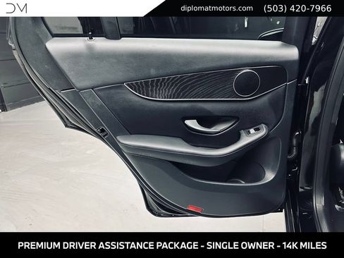 Used 2018 Mercedes-Benz GLC 300 4MATIC image 28