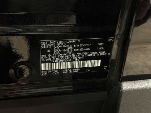 Certified 2022 Toyota RAV4 LE AWD/4WD image 14