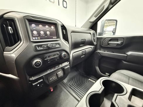 Used 2022 Chevrolet Silverado 2500 W/T w/ WT Convenience Package AWD/4WD image 16