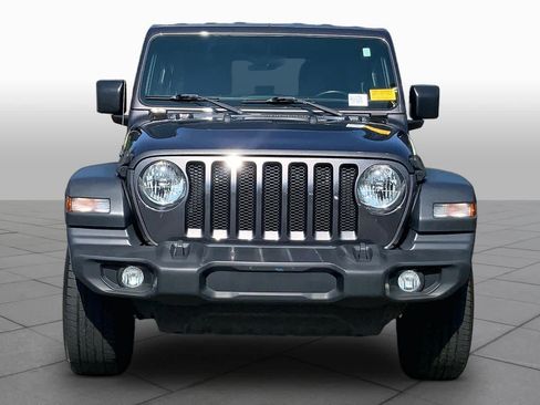 Used 2018 Jeep Wrangler Unlimited Sport S AWD/4WD image 4