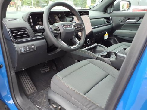 New 2026 GMC Terrain AT4 w/ Convenience Package III AWD/4WD image 13