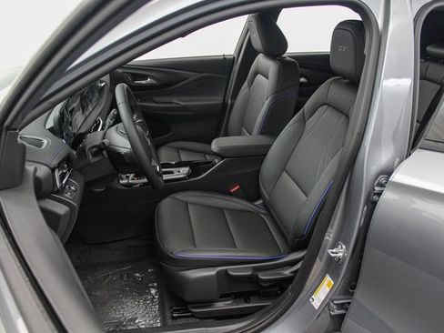 New 2026 Buick Envista Sport Touring w/ Convenience II Package FWD image 21