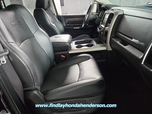 Used 2017 RAM 1500 Laramie image 21