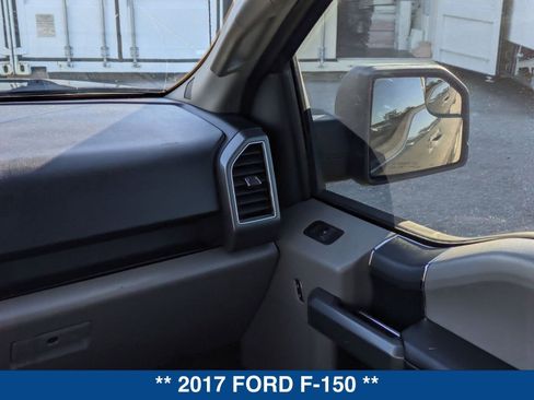 Used 2017 Ford F150 XLT w/ Trailer Tow Package image 17