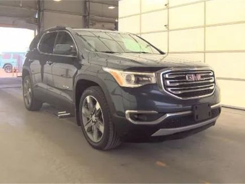 Used 2018 GMC Acadia SLT w/ LPO, Floor Liner Package image 5