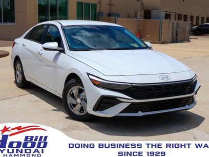 New 2026 Hyundai Elantra SE