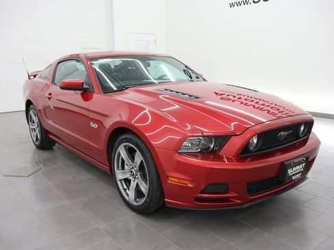 Used 2013 Ford Mustang GT Premium w/ Comfort Pkg RWD image 2