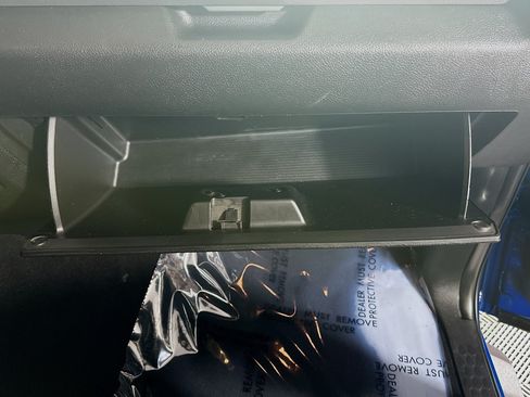 Used 2019 RAM 1500 Classic SLT RWD image 31