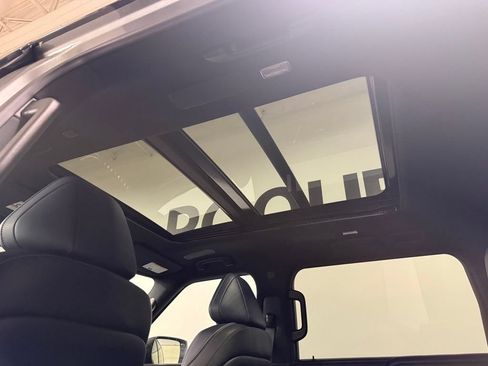 Used 2026 INFINITI QX80 4WD w/ Sport Exterior Package image 15