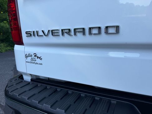 Used 2025 Chevrolet Silverado 1500 LT AWD/4WD image 15