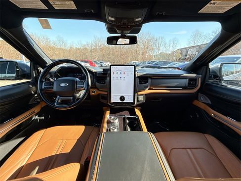Used 2022 Ford Expedition Max Platinum image 23