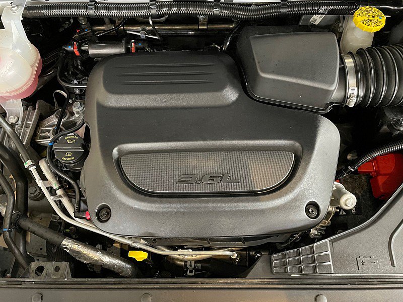 Used 2026 Chrysler Pacifica Select FWD image 31