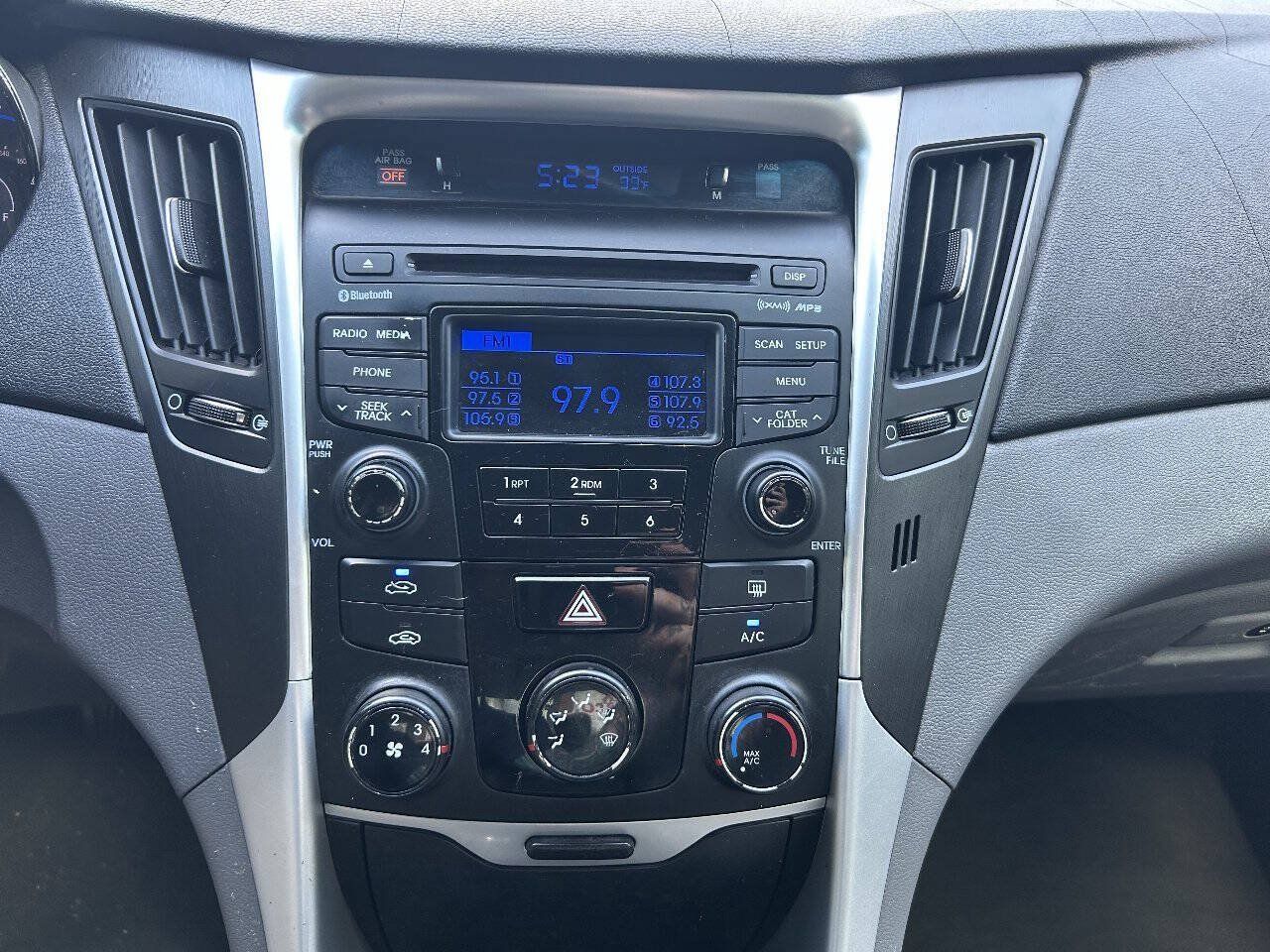 Used 2014 Hyundai Sonata GLS FWD image 17