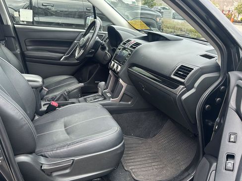 Used 2018 Subaru Forester 2.5i Touring AWD/4WD image 13