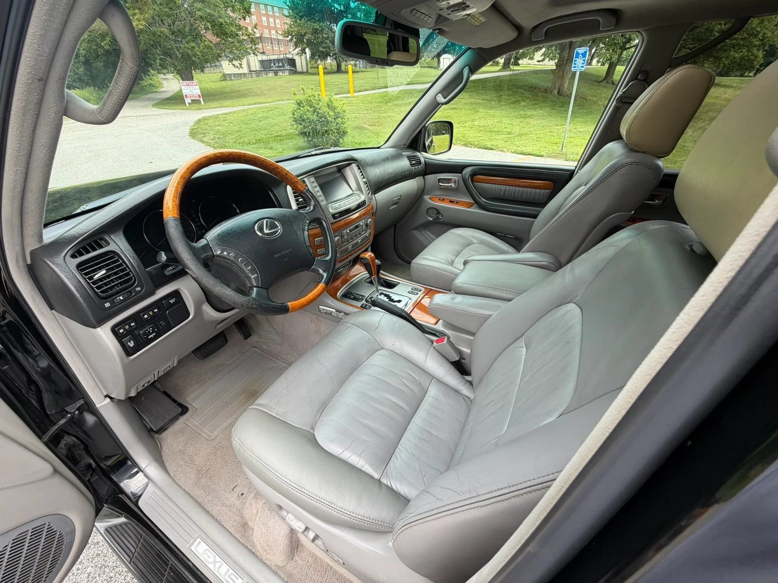 Used 2007 Lexus LX 470 4WD image 92