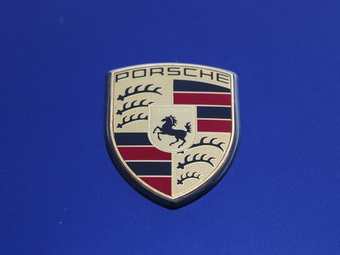 Used 2009 Porsche 911 Carrera RWD image 15