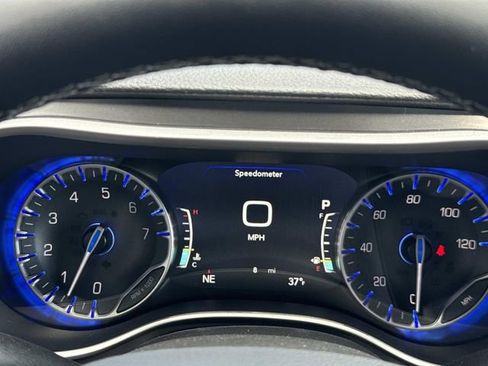 New 2026 Chrysler Pacifica Select image 42