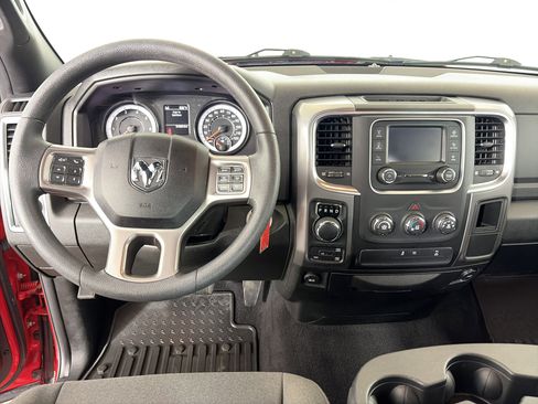 Used 2022 RAM 1500 Classic Warlock AWD/4WD image 3