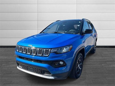 Certified 2024 Jeep Compass Limited image 8