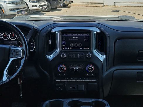 Used 2022 Chevrolet Silverado 2500 LT w/ Fleet Comfort Package AWD/4WD image 14