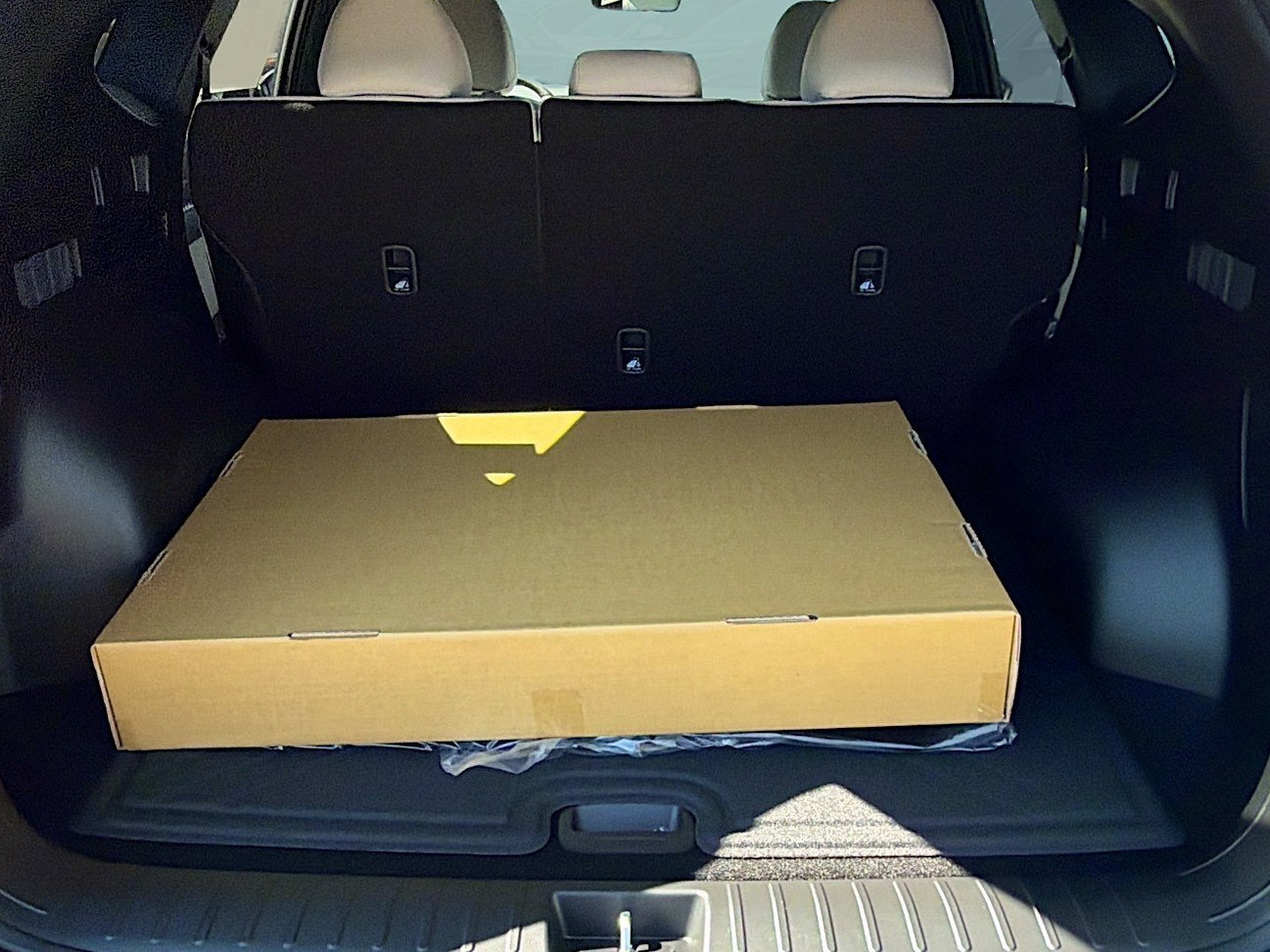 New 2026 Hyundai Tucson Limited FWD image 13