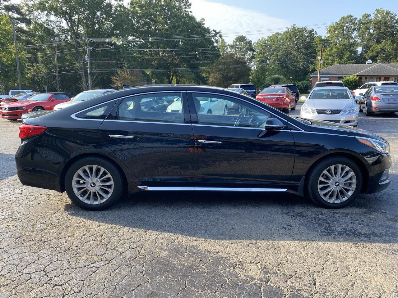 Used 2015 Hyundai Sonata Limited w/ Option Group 06 FWD image 4