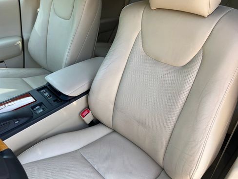 Used 2011 Lexus RX 350 AWD w/ Premium Pkg image 14