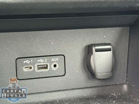 Used 2020 Nissan Sentra SV FWD image 31