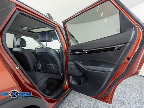 Used 2025 Kia Seltos SX w/ SX Sunroof Package AWD/4WD image 33