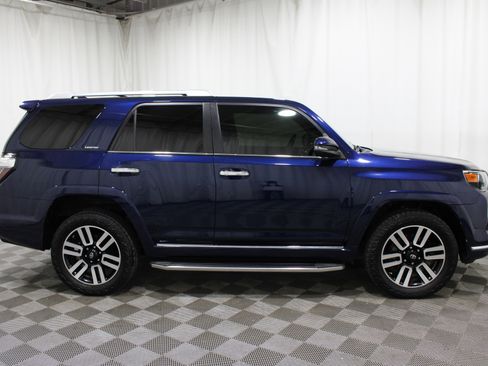 Used 2018 Toyota 4Runner Limited image 28