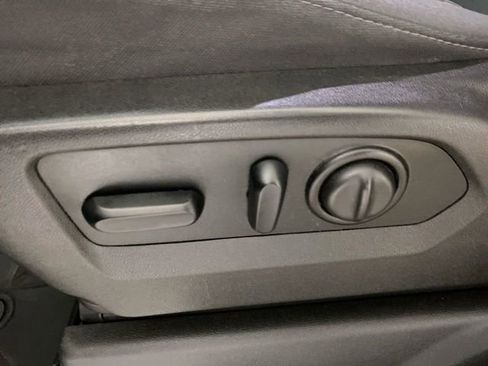 Used 2019 Chevrolet Silverado 1500 LT w/ All-Star Edition image 25