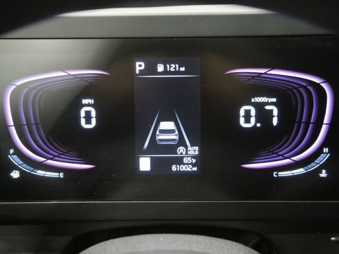 Used 2024 Kia Sportage LX FWD image 15