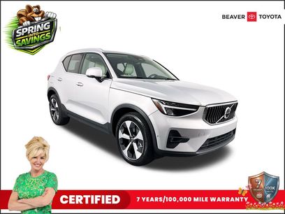 Used 2023 Volvo XC40 B5 Plus w/ Driver Assist Package