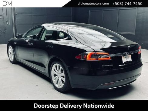 Used 2014 Tesla Model S RWD image 5