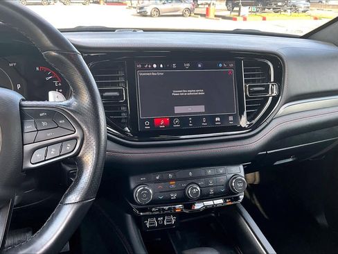 Used 2023 Dodge Durango GT image 6