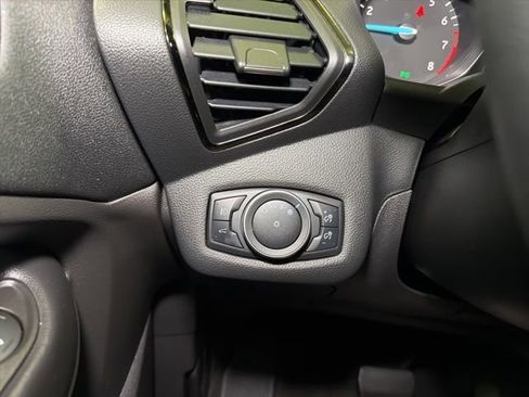 Used 2018 Ford Escape Titanium AWD/4WD image 35