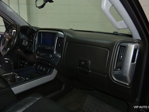 Used 2017 Chevrolet Silverado 1500 LTZ Z71 w/ LTZ Plus Package image 12