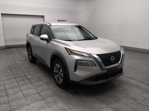Used 2022 Nissan Rogue SV FWD image 13