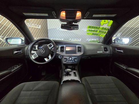 Used 2014 Dodge Charger SXT image 20