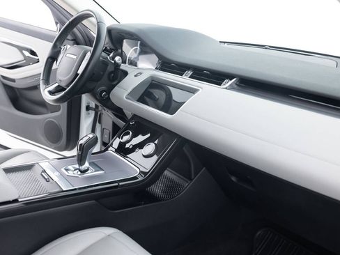 Used 2020 Land Rover Range Rover Evoque S image 27