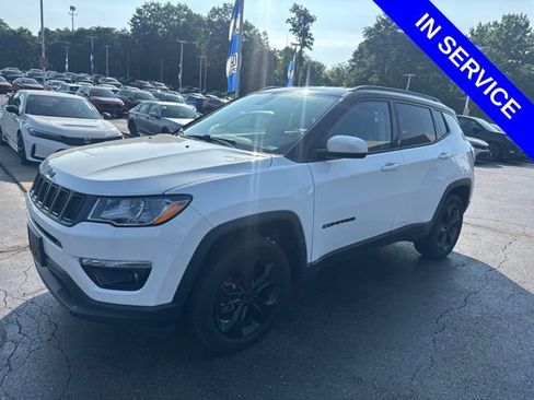 Used 2020 Jeep Compass Latitude AWD/4WD image 3