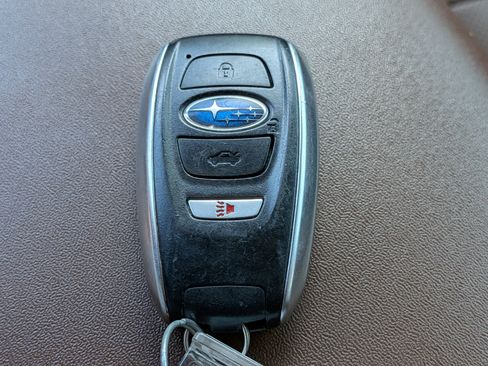 Used 2020 Subaru Outback Touring XT AWD/4WD image 35