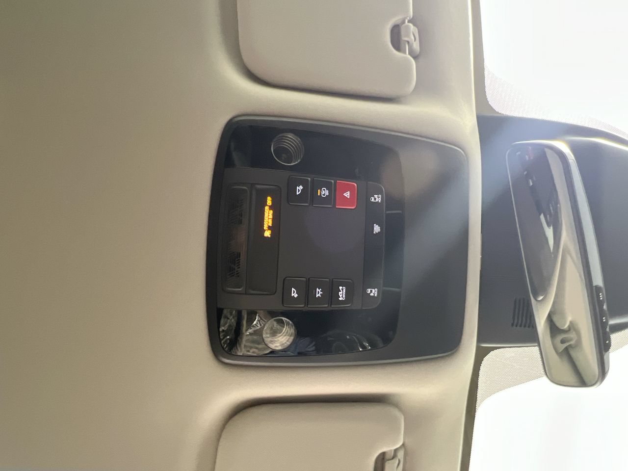 New 2026 Kia Carnival FWD image 20