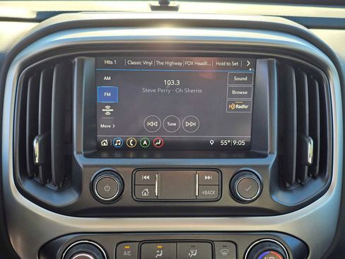 Used 2021 Chevrolet Colorado ZR2 image 29