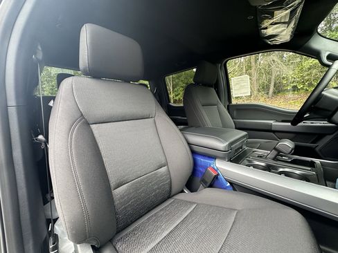 New 2025 Ford F150 XLT w/ Equipment Group 302A MID image 33