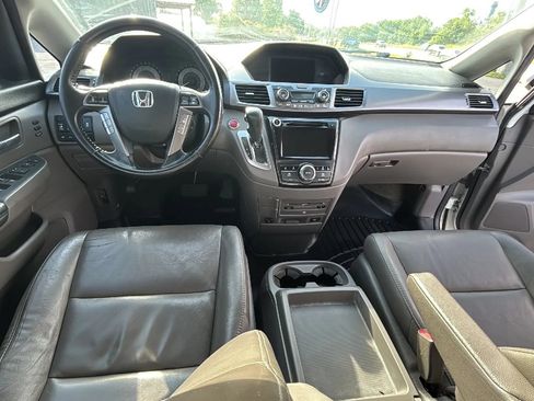Used 2014 Honda Odyssey Touring image 22