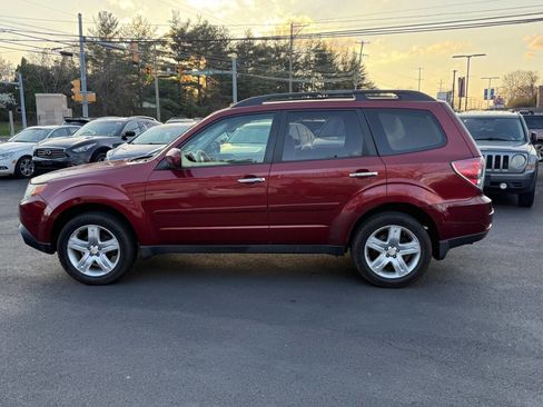 Used 2010 Subaru Forester 2.5X Premium image 6