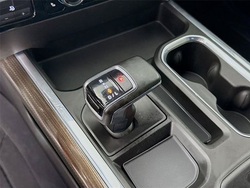 Used 2023 Chevrolet Silverado 1500 RST w/ Convenience Package II AWD/4WD image 17