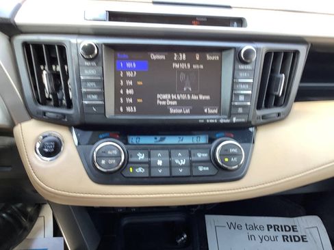 Used 2016 Toyota RAV4 Limited AWD/4WD image 41