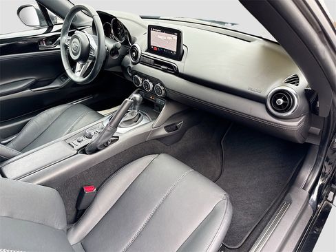 Used 2021 MAZDA MX-5 Miata Grand Touring image 30